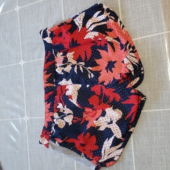 CHAMPION Shorts Women's Reversible Mesh Jersey Short Champion, Size S - Picture 5 of 13